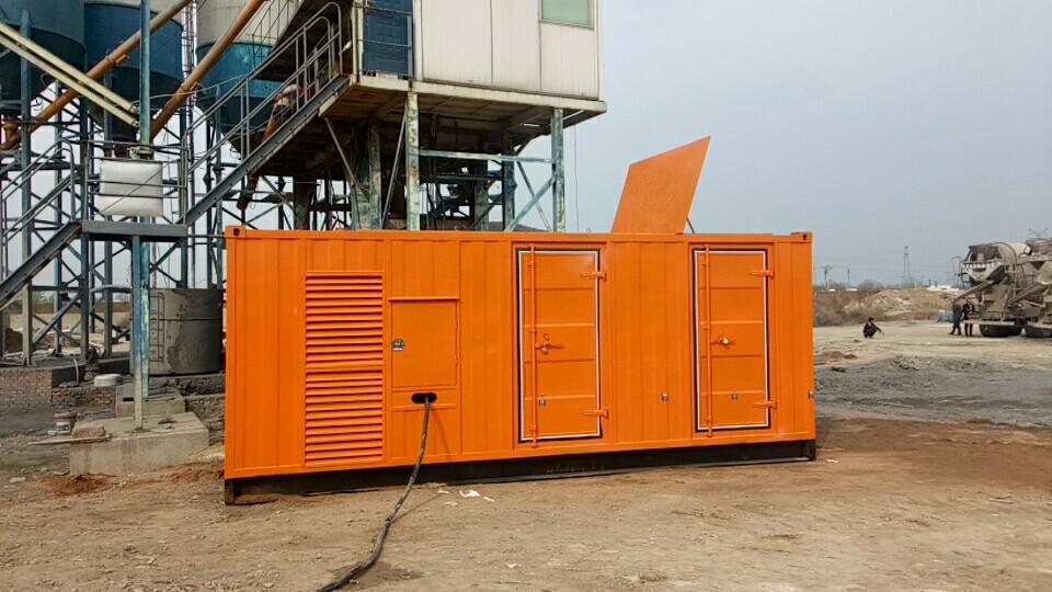 新吴出租发电机-在寒冷地区使用康明斯柴油发电机时要注意哪些问题