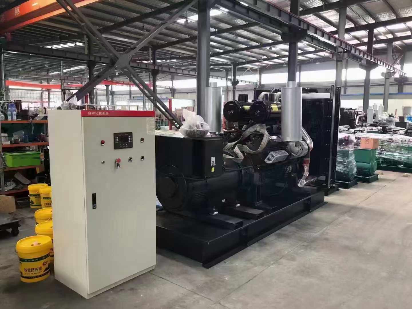 新吴发电机2000kVA 负载需要多大的电缆？