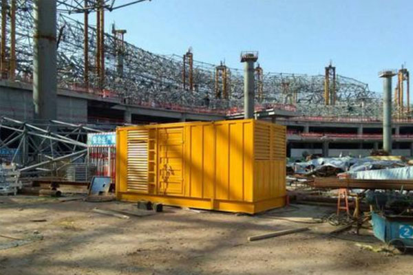 新吴发电机出租如何判断空气滤清器是否需要更换？