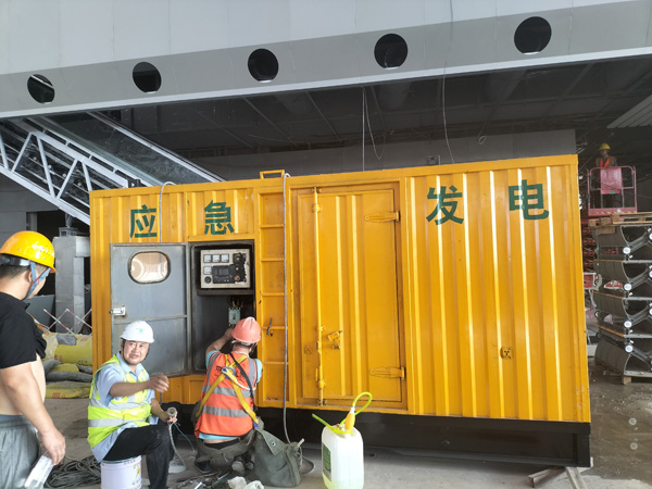 新吴怎样判断空气滤清器是否需要更换？